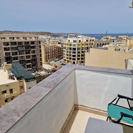 Sky Apartment 3 خليج سانت بول المظهر الخارجي الصورة